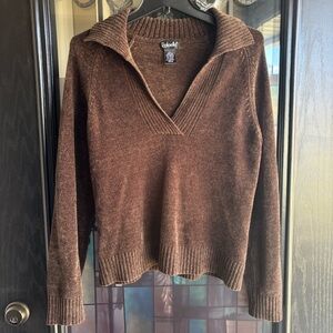 Raefella Brown vneck sweater